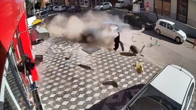 Isparta'da 2 yılda iş yerine 9 araç çarptı: Müşteri değil araba gözlüyoruz