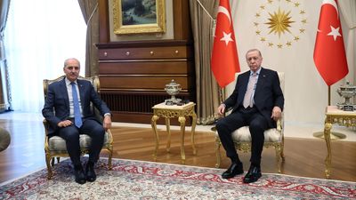 Cumhurbaşkanı Erdoğan, TBMM Başkanı Kurtulmuş ile görüştü