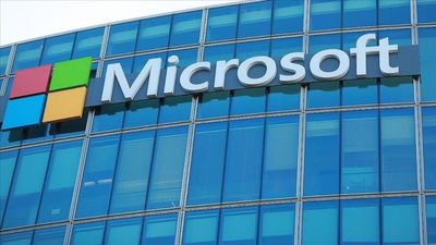 Microsoft’tan İngiltere’ye 30 milyar dolarlık yapay zeka yatırımı