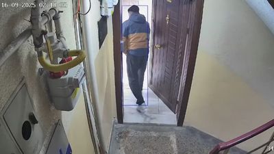 Ankara'da sipariş götüren kurye kadının evine girmeye çalıştı