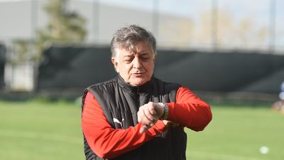 Yılmaz Vural, Sarıyer'in yeni teknik direktörü oldu