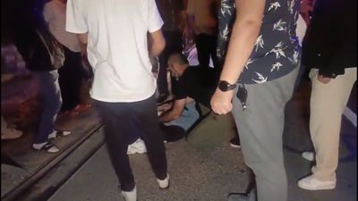 İstanbul'da kazan yapan araç alev aldı: 5 yaralı