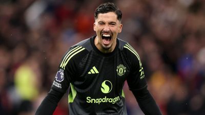 Manchester United, sahasında Chelsea'yi yendi