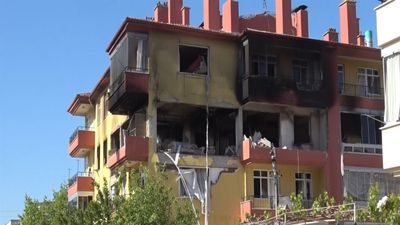 Konya'da doğalgaz borusunu kesip patlamaya sebep oldu: O apartman yıkıldı