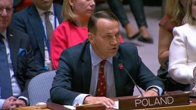 Polonya'da Rusya'ya uyarı: Başka bir uçak hava sahanızı ihlal ederse sızlanmayın