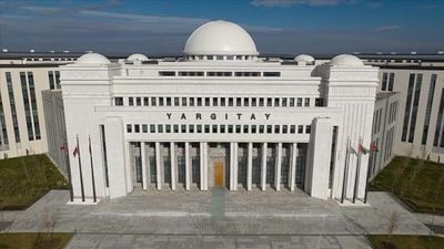 Yargıtay'dan emsal karar: Çocuk, annenin yeni evlendiği kişinin soyadını alamaz