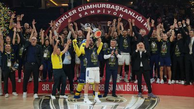 38. Erkekler Cumhurbaşkanlığı Kupası'nı Fenerbahçe kazandı