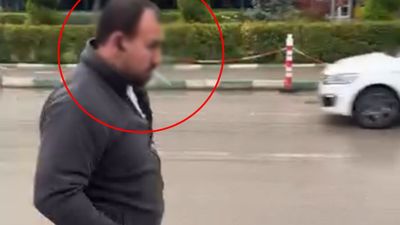 Bursa'da tartışma sonrası şoför otobüsten inip sigara içti: Yolcular onu bekledi