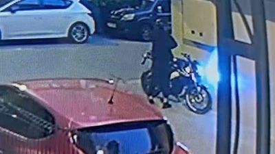 İstanbul'da pusu kurulup öldürülen gencin babası konuştu