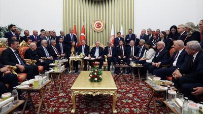 Cumhurbaşkanı Erdoğan, Babacan ve Davutoğlu ile bir araya geldi