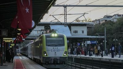 Paris'ten yola çıkan Orient Express, İstanbul'da
