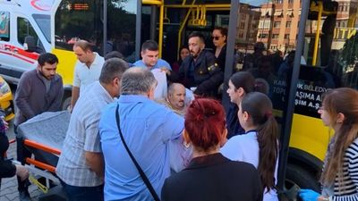 Karabük'te minibüste rahatsızlanan yolcuyu şoförün hızı kurtardı