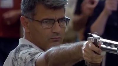 Yusuf Dikeç, altın madalyayı ekipmansız kazandı