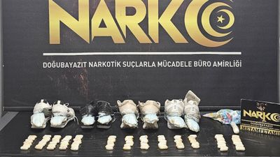 Ağrı'da narkotik operasyonu: 2,4 kilogram uyuşturucu ele geçirildi