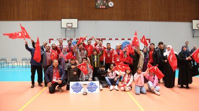 Avrupa Golbol Şampiyonası'nda Türkiye, hem erkeklerde hem de kadınlarda şampiyon oldu