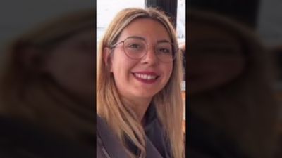 İzmir'de kocasının bıçakladığı kadın can verdi