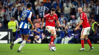 Mourinho'nun Benfica'sı Porto ile yenişemedi