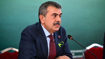 Yusuf Tekin: Zorunlu eğitimin kısaltılmasını tartışacağız