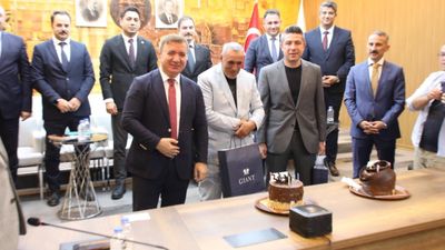 Erzincan'ın güleç yüzüne doğum günü sürprizi