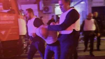 Aksaray'da eski eşini darbeden şahıs çocuklarını bıçakla rehin aldı