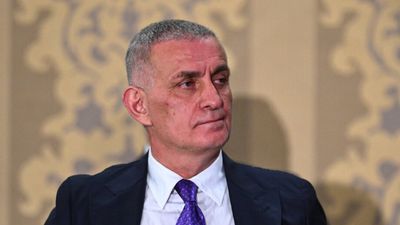 İbrahim Hacıosmanoğlu'ndan derbi için kural hatası açıklaması