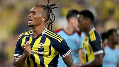 Fenerbahçe’nin yıldızı Archie Brown’dan şaşırtan hamle: Her şeyi sildi