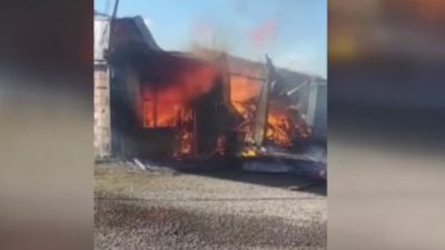 Ardahan’da ev ve ahır yangını: 23 hayvan telef oldu