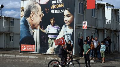 Suriyelilerin ülkelerine geri dönüşü sürüyor