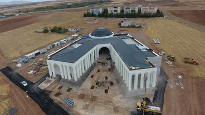 Bazı Alevi derneklerinden Hacıbektaş'taki Cemevi Külliyesi'ne tepki