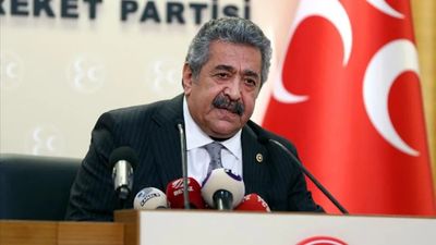 MHP'li Feti Yıldız'dan dikkat çeken 'ünlü' paylaşımı