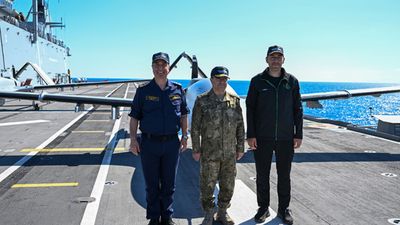 Oramiral Ercüment Tatlıoğlu: Yerli gemilerimiz var, milli denizaltımızı ve uçak gemimizi inşa ediyoruz