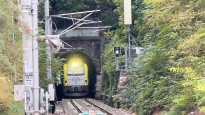 Bandırma'da 114 yıllık tünel, mahallenin altından geçiyor