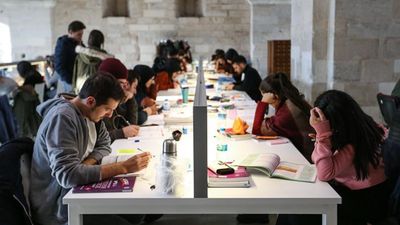 MEB, öğrencileri bağımlılıktan korumak için 'psikoeğitim programları' hazırladı