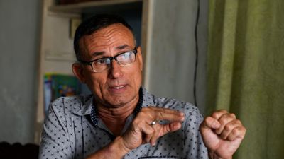 Kübalı demokrasi yanlısı muhalif Ferrer, ABD'ye sürgüne gönderildi