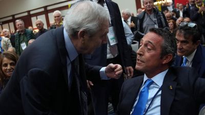 Aziz Yıldırım ile Ali Koç arasında şaşırtan diyalog