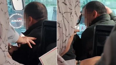 Bursa'da bir adam otobüs şoförünü kızına bağırdığı iddiasıyla yumrukladı
