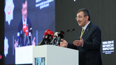 Cevdet Yılmaz: 186 ülkeye 2 binden fazla tarım ürünü ihraç ediyoruz