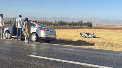 Siirt'te takla atan araçta anne ile kızı yaralandı