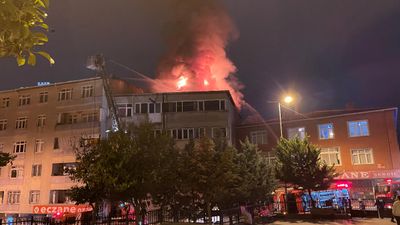 İstanbul'da sevgilisinin içeri almadığı kadın binayı kundakladı