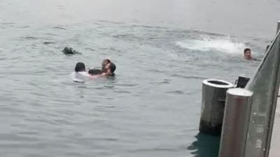 İstanbul'da engelli 4 kişi denize düştü: 1'i hayatını kaybetti, 3'ü kurtarıldı