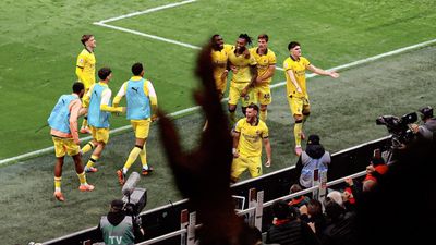 Milan evinde Fiorentina'yı yendi