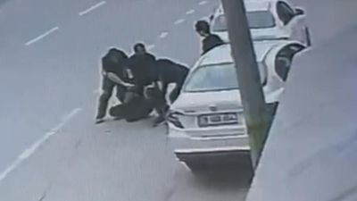 Bursa'da drift atarken yakalandı: Polise saldırıp silahını almaya çalıştı