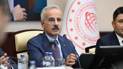 Abdulkadir Uraloğlu: Son 23 yılda toplam 298,4 milyar dolarlık yatırım gerçekleştirdik