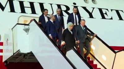 Cumhurbaşkanı Erdoğan, resmi temaslarda bulunmak üzere Katar'a geldi