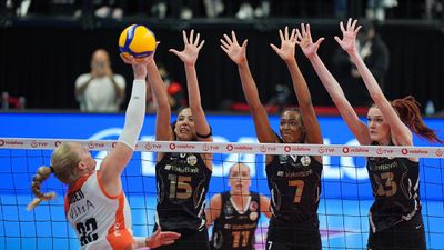 VakıfBank, Eczacıbaşı deplasmanında kazandı