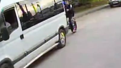 Bartın'da bisikletli çocuk ölümden saniyelerle kurtuldu