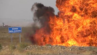 Iğdır'da havalimanında patlayıcıların kullanıldığı tatbikat, gerçeğini aratmadı