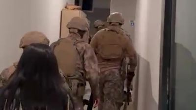 Antalya'da 19 adrese eş zamanlı operasyon: 6 gözaltı