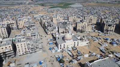 Gazze'deki enkaz, New York'taki Empire State binasının 100 katı ağırlığında