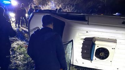 Kütahya'da polisten kaçan sürücü kaza yapınca yakalandı